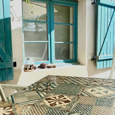 Ulle Gorri Apartment