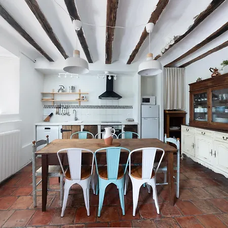 Ulle Gorri Country house *