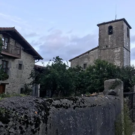 Ulle Gorri * Unzá